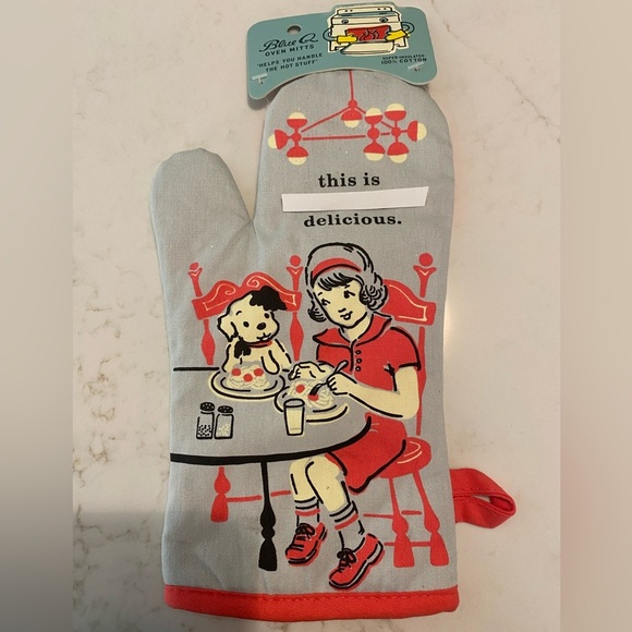 NWT Funny Oven Mitt - Gift - This is Xxxxing Delicious - Picture 2 of 4